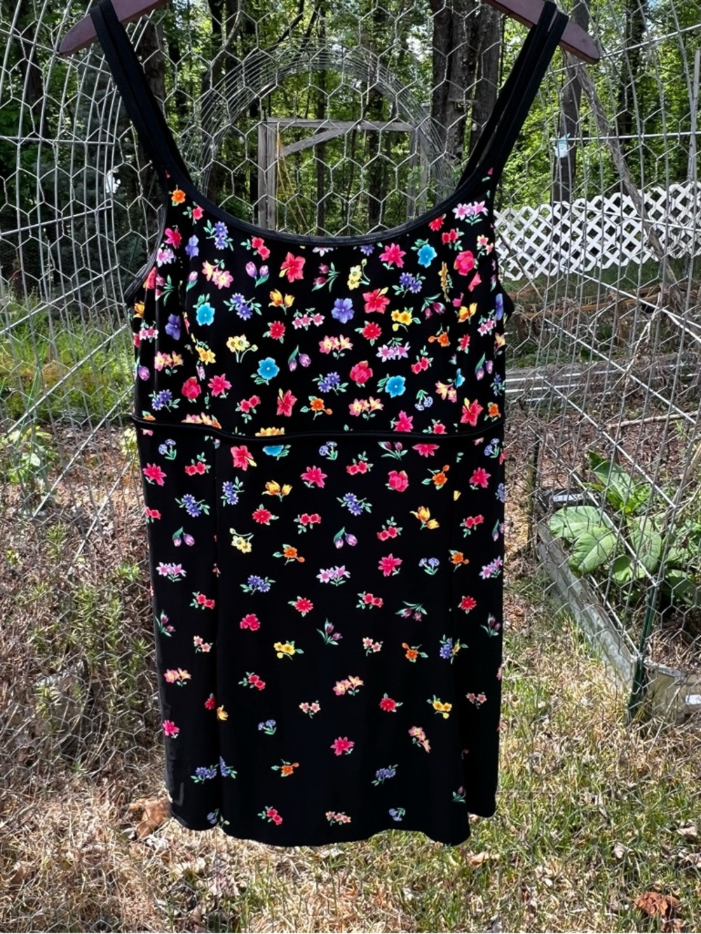 St. John's Bay Womens Tropical Floral Swim Dress Size 14 Black Floral
